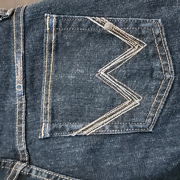 Wrangler Ultimate Riding Q-Baby Mid-Rise Jeans 5/6 × 29/30 ? - Picture 8 of 15